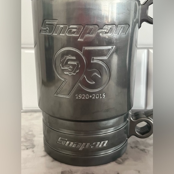 Snap-On Tool 95th Anniversary Socket Mug - Picture 2 of 7